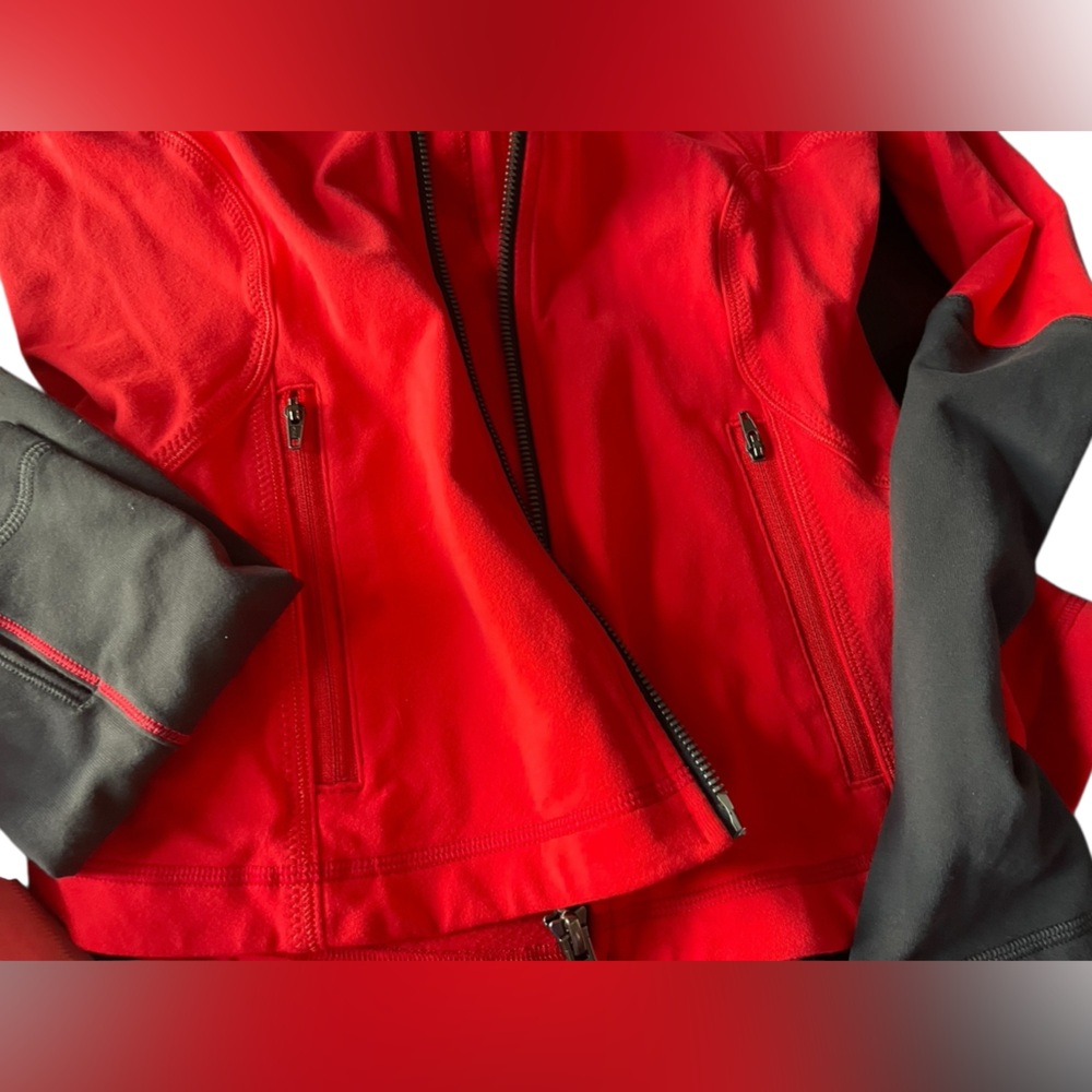 Lululemon Women's Red and Black Jacket - Picture 4 of 10